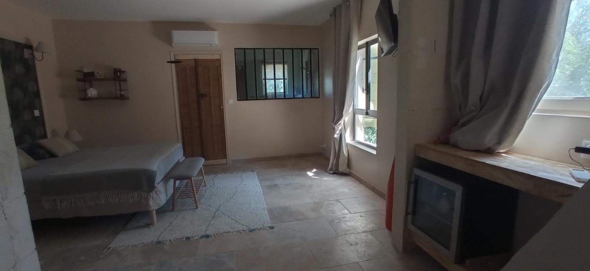 Le Mas Neuf 1752 Arlés Exterior foto