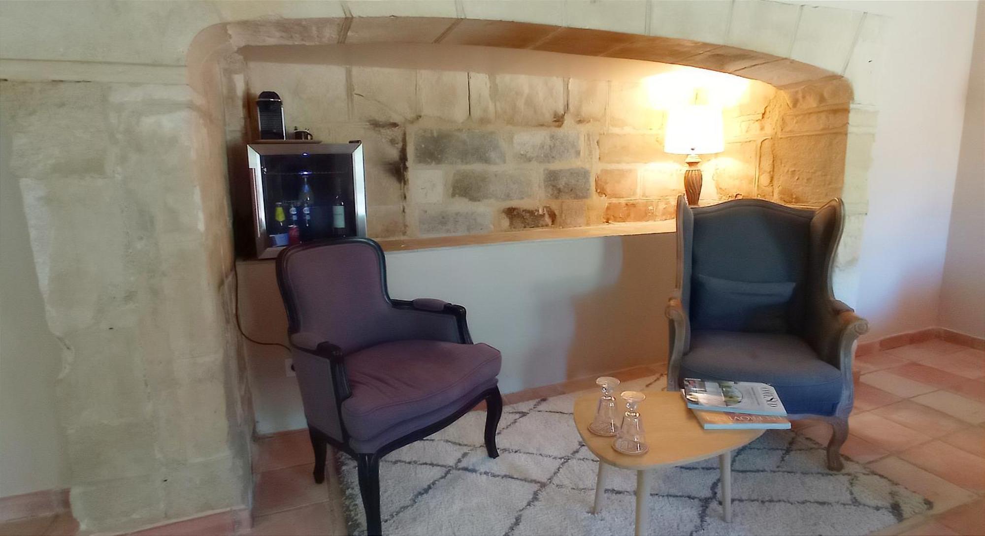 Le Mas Neuf 1752 Arlés Habitación foto