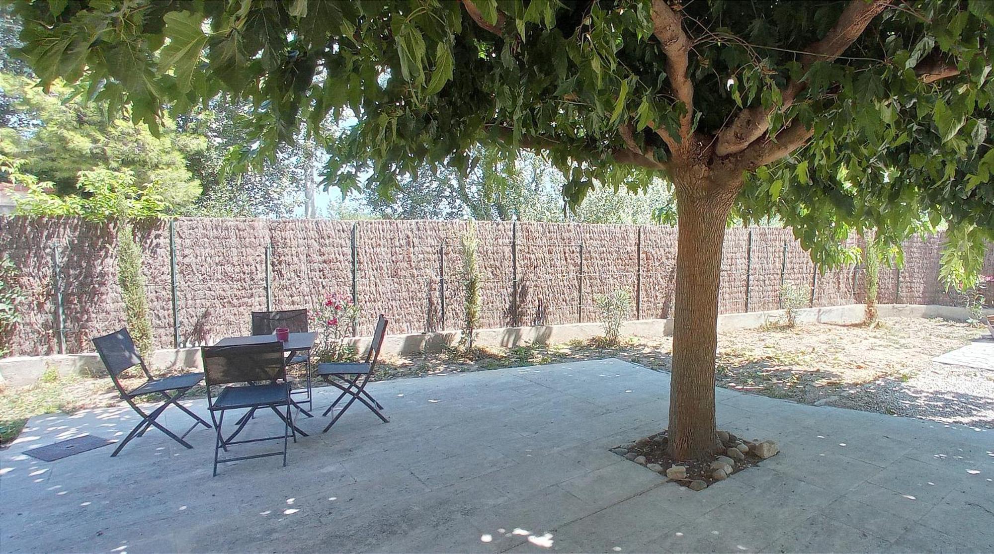 Le Mas Neuf 1752 Arlés Habitación foto