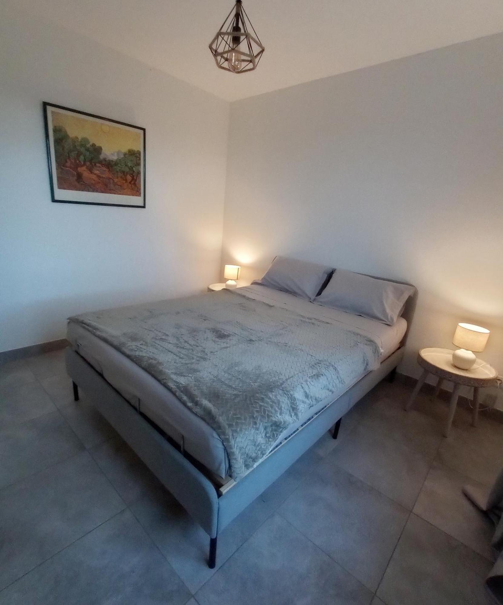 Le Mas Neuf 1752 Arlés Exterior foto