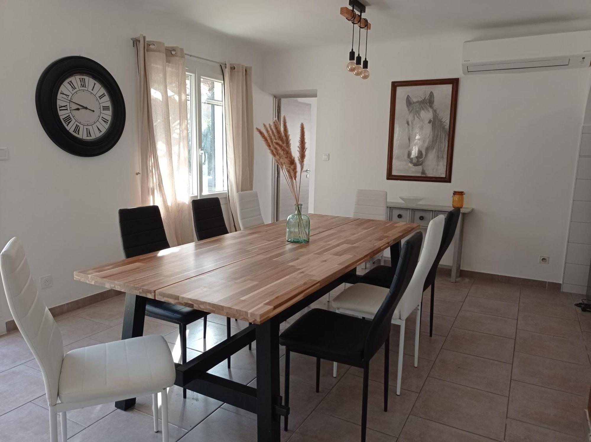 Le Mas Neuf 1752 Arlés Habitación foto